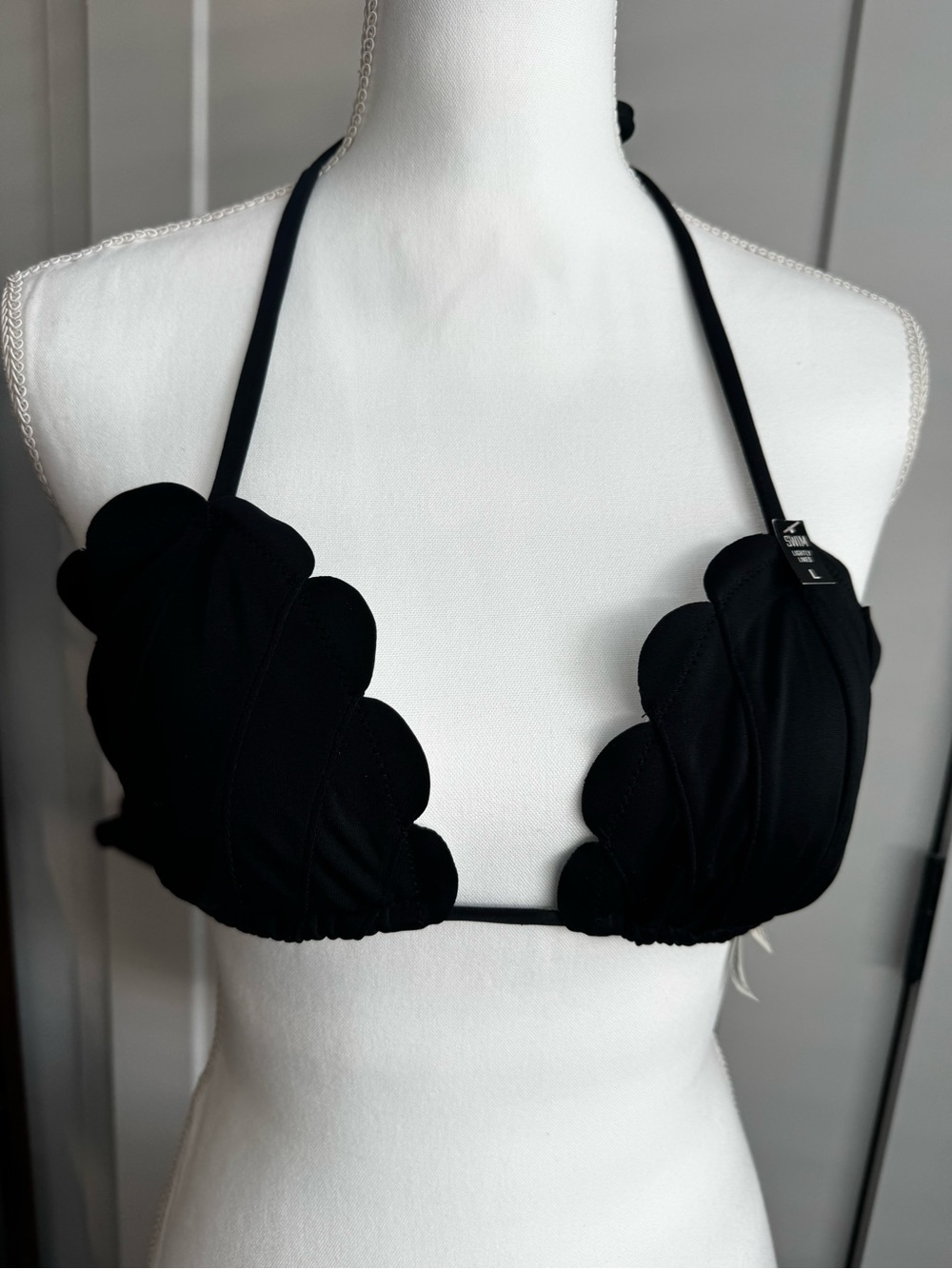 PINK Victoria's Secret Black Scallop Halter Bikini Top
